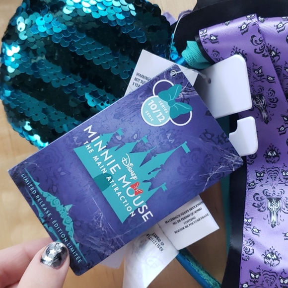 Minnie Main Attraction Haunted Mansion Ears - Picture 6 of 7